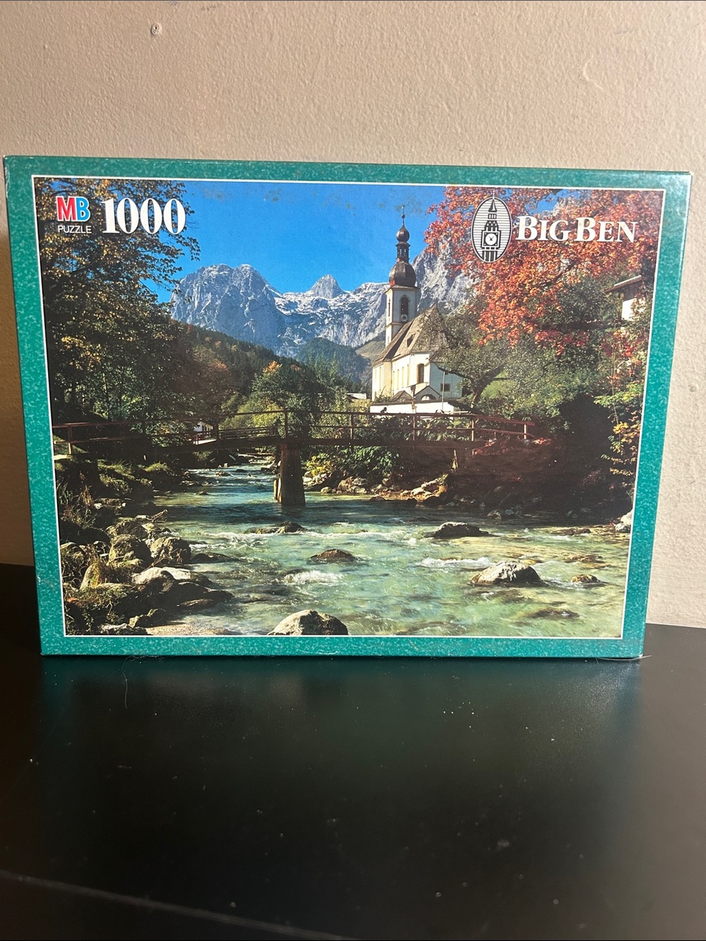 Big Ben 1000-piece jigsaw puzzle depicting the Ramsau Church in Germany.